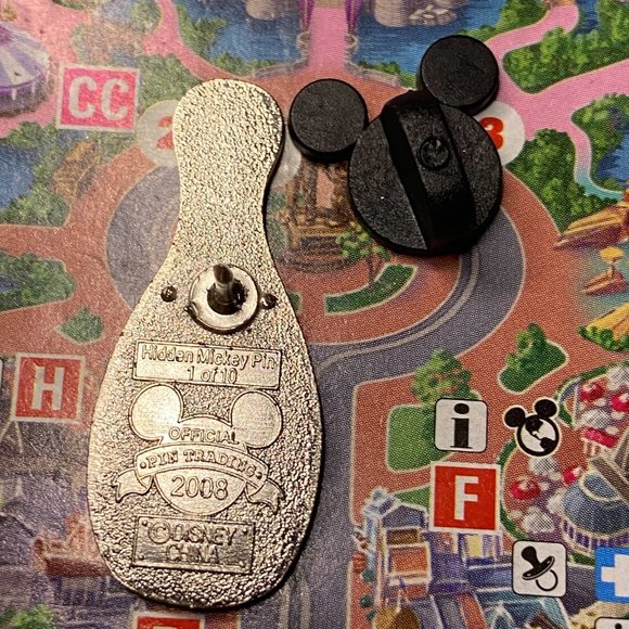 Disney Jafar Aladdin Bowling 2008 Pin - Picture 3 of 3